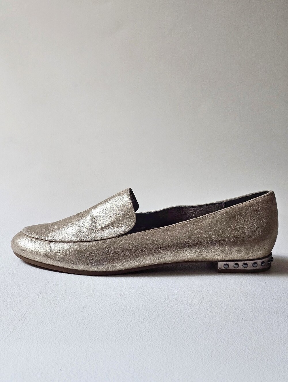 Adrianna Papell Metallic Gold Leather Loafers Studded Heel Flats Women's 9